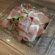 Dining Bar SQUARE