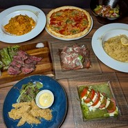Dining Bar SQUARE
