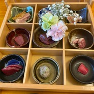 新鮮鶏のフルコースディナー