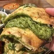 アジアンダイニング　ヤミー