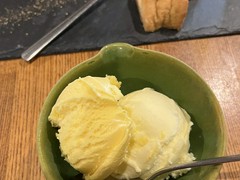 炭火やき＆ワインIZAKAYA　シャルボン