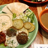 スペシャルプレート1750円スープ付きドリンク別