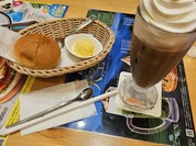 コメダ珈琲店 ワイヤーズホテル品川シーサイド店