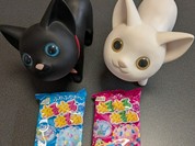 猫のお散歩！青と赤ねるねるねぇる地酒と駄菓子の店よしだ買ったにゃーん！