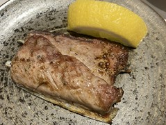 まどい鮨　優