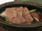 台の物  牛ロース陶板焼き  焼野菜　ポン酢