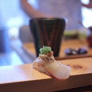 鮨広島　あじろや　本店