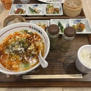 大阪中華 さわだ飯店 三井アウトレットパークマリンピア　神戸店