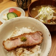 とんかつひなた