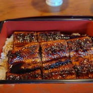 うな重　特でした。思わずご飯おかわりしてしまいました。