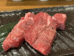 和牛とワイン　フォーコ