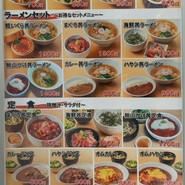 鮮魚専門店なのにメニューは豊富です！笑