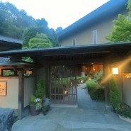 笛吹川温泉　坐忘