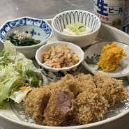 とんかつ食堂 神宮前23