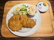 とんかつ食堂 神宮前23