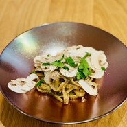 BRACERIA　PASTICCERIA　BOND