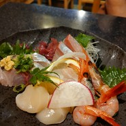 とっとり地魚菜や　酒楽