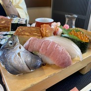 茂八寿司