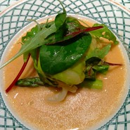 昔ながらのフランス料理 Le chat porte-Bonheur