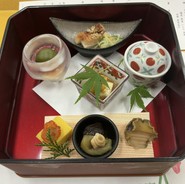 沢山の盛合せな前菜！