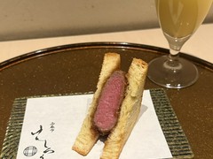 西麻布　けんしろう