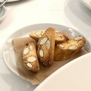 LA TAVOLA DI ADORO