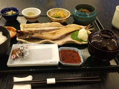 日本料理 Japanese Cuisine 桜丘