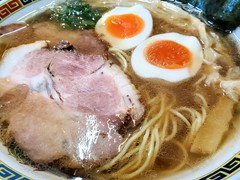 味玉醤油ラーメン