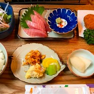 もつ煮 こえど酒場 大福