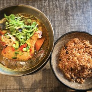 薬膳スープカレー・シャナイア （Shania）