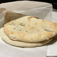 カルツォーネ