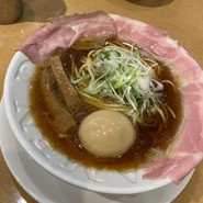 ラーメン大戦争 三宮店