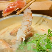 貝バル Baccanale