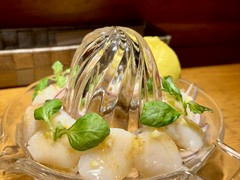 貝バル Baccanale