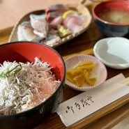 垂水漁港食堂