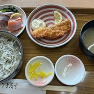 垂水漁港食堂