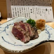 鮪ほほにくたたき