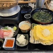 浮世離れのSHIMA DOROBO