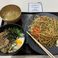 焼きそば食堂 三三