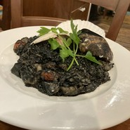 トラットリア・築地パラディーゾ