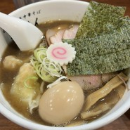 特製中華そば1290円！