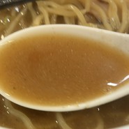 煮干しを感じるスープ！