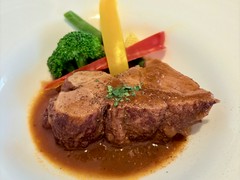 ビストロ　プライム　カフェ＆レストラン