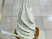 低温殺菌牛乳ソフトクリーム450円！