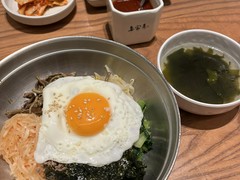 韓国旬彩料理　妻家房