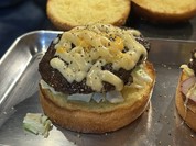 SABURO 36 BURGER