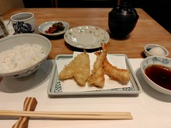 天ぷら新宿つな八　なんば店