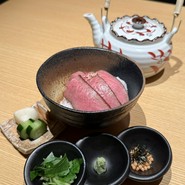 御曹司 松六家