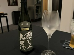 日本料理 TOBIUME