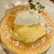 カフェ コメコ